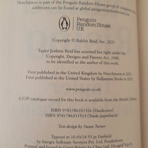 **NEW & SIGNED** Malibu Rising by Taylor Jenkins Reid, Hardcover, First Edition - Picture 4 of 6